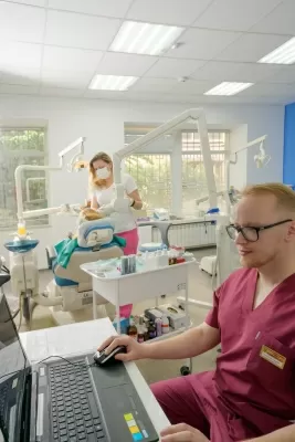 Академия Дент