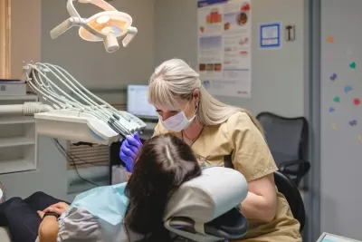 Клиника Эстетической Стоматологии доктора А.В. Поплавского