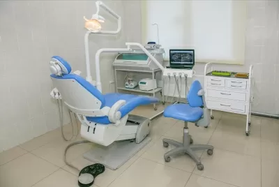 Доктор Дент