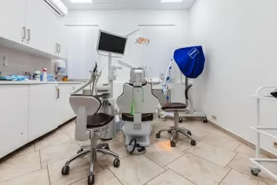 Эстетическая стоматология Доктор Родионова