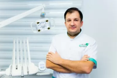 Доктор Стом