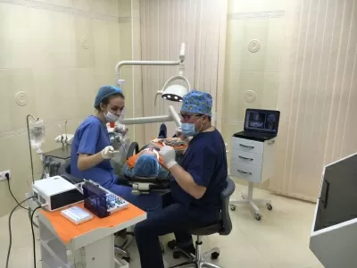 Центр имплантологии и эстетической стоматологии Маэстро