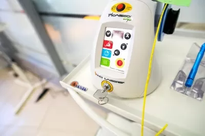 Центр лазерной стоматологии