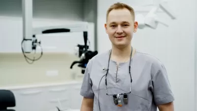 Доктор Дент