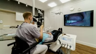 Доктор Дент