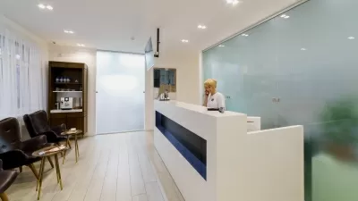 Доктор Дент