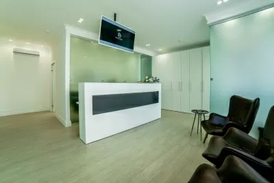 Доктор Дент