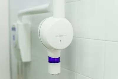 Доктор Дент