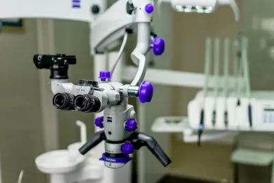 Доктор Дент