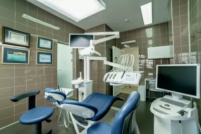 Доктор Дент