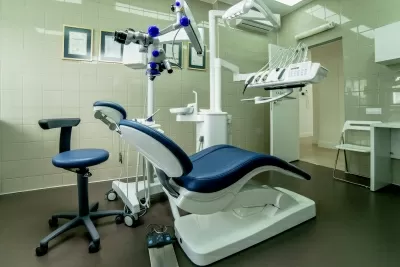 Доктор Дент