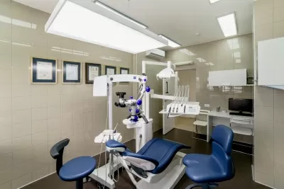 Доктор Дент