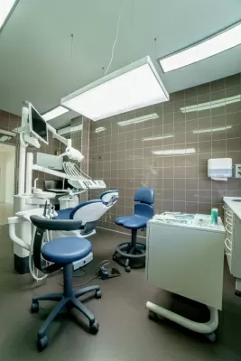 Доктор Дент