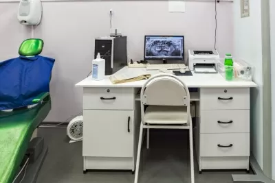 Стоматология и Медицинский центр на Пролетарской