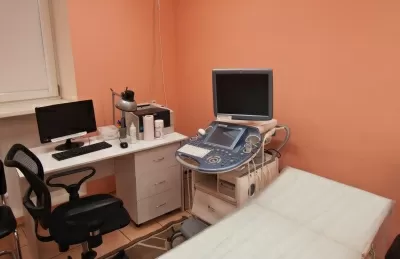 Клиника семейной медицины на Октябрьском проспекте, 36