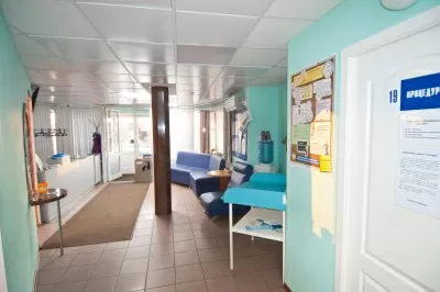 Клиника семейной медицины на Октябрьском проспекте, 36