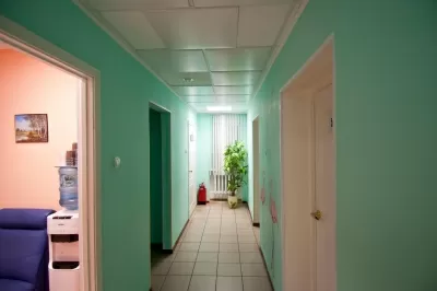 Клиника семейной медицины на Октябрьском проспекте, 36