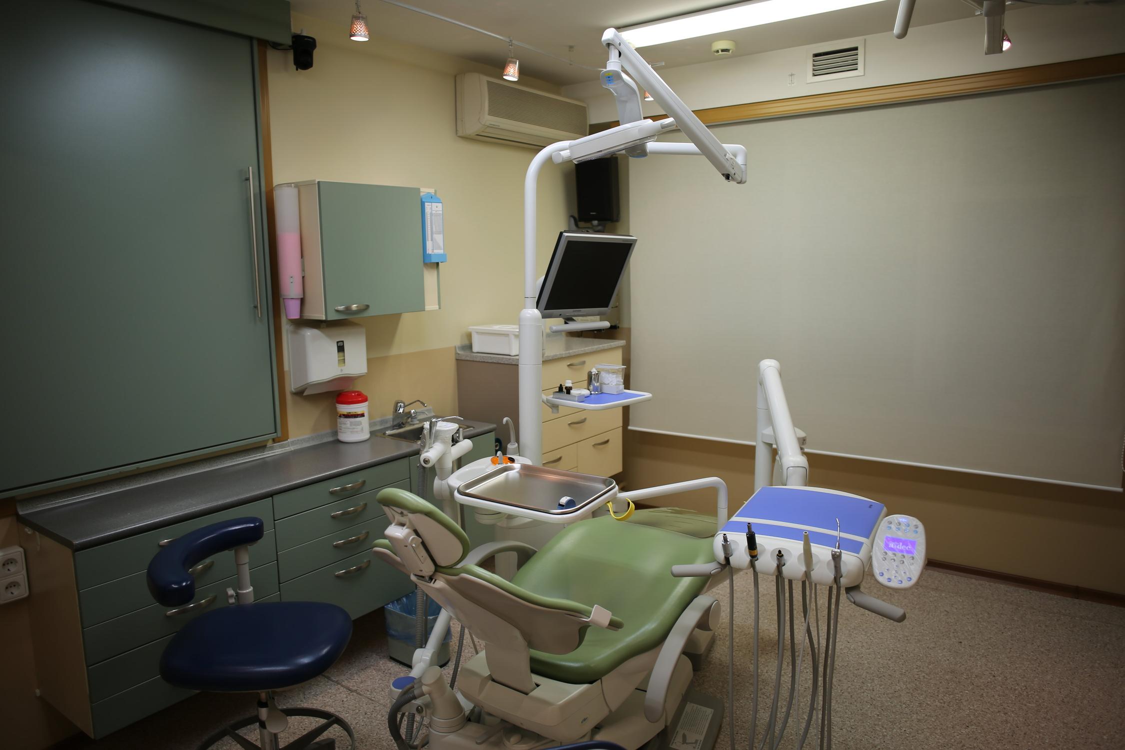 Дельта клиник стоматология казань