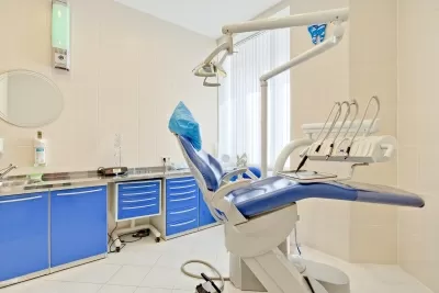 Медицинский центр Тельмана 41 (Центр имплантологии доктора Зорина)