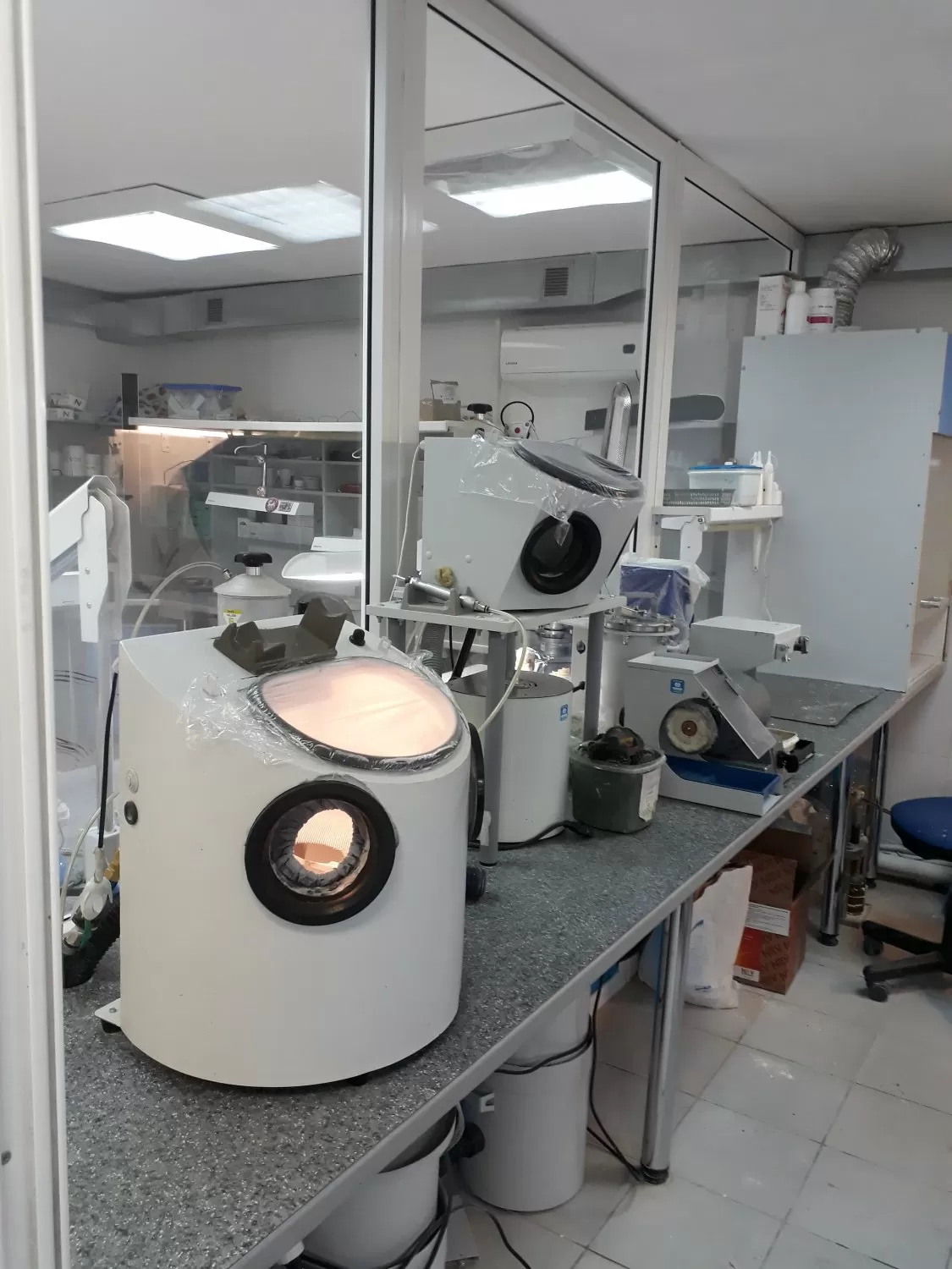 Зубной Техник