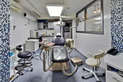 Центр стоматологии в Нефтяниках