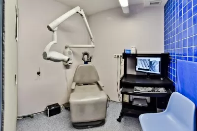 Центр стоматологии в Нефтяниках