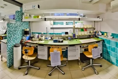 Центр стоматологии в Нефтяниках