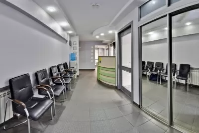 Центр стоматологии в Нефтяниках