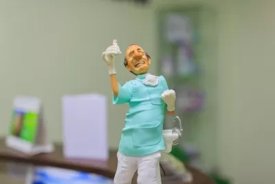 Клиника практической стоматологии