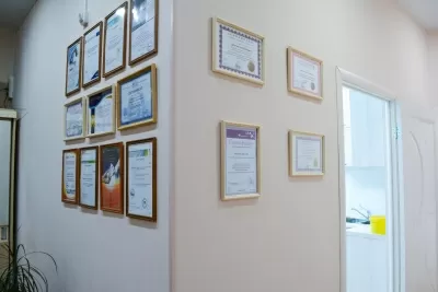 Статус-Дент