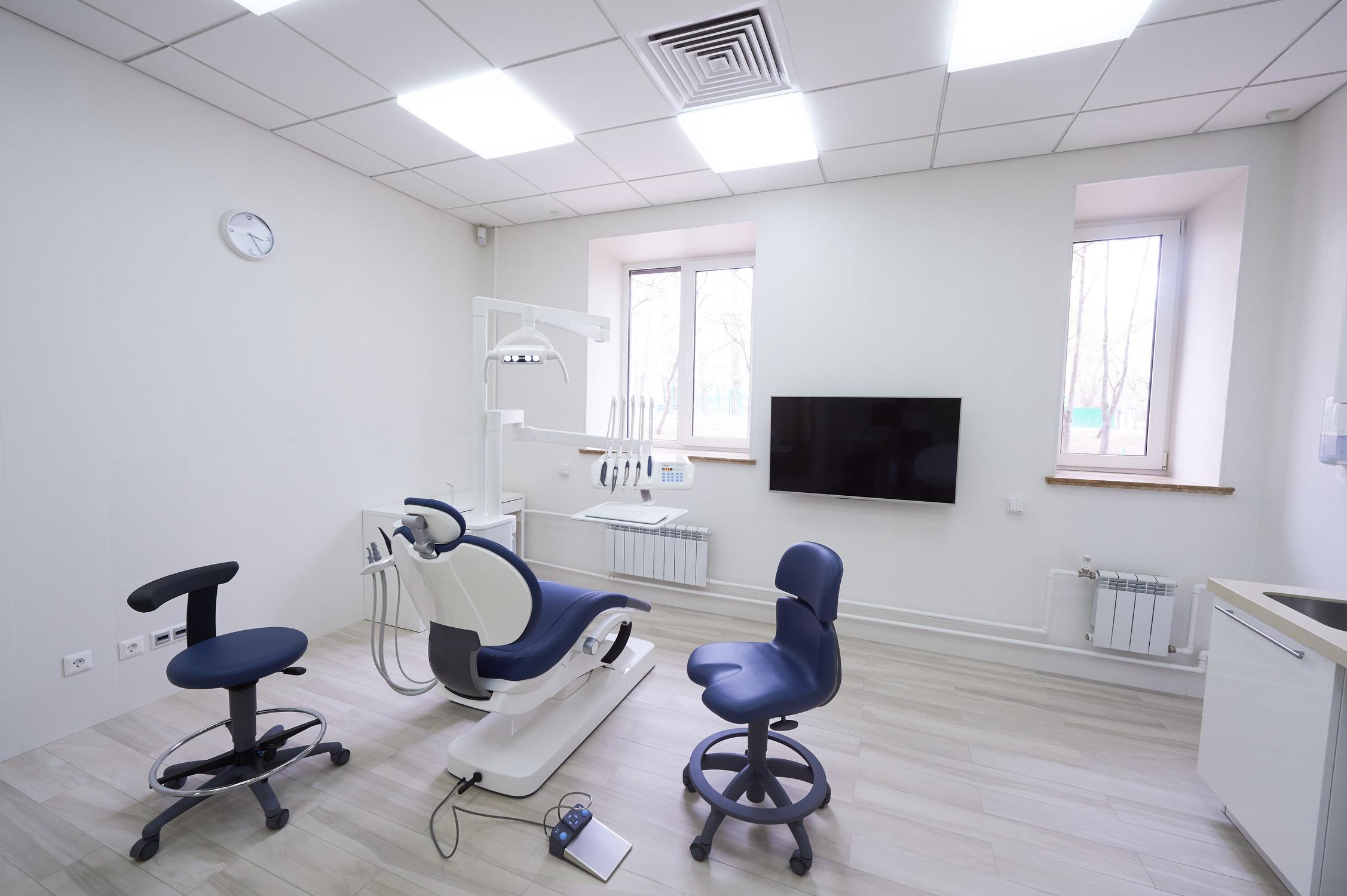 Стоматологическая клиника 12 московский