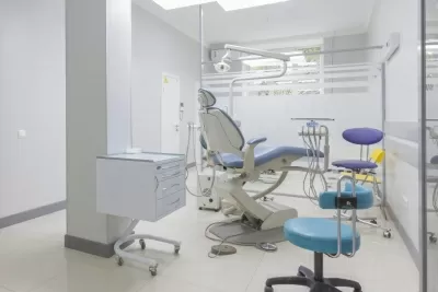 Стоматология ЛПС Дента