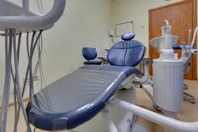 Стоматология на Смоленской