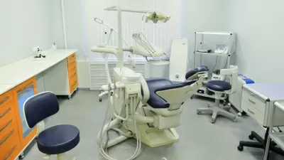 Центр Дентальной Имплантации на улице Правды