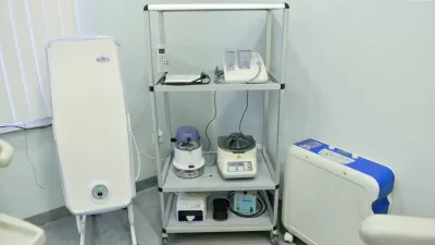 Центр Дентальной Имплантации на улице Правды