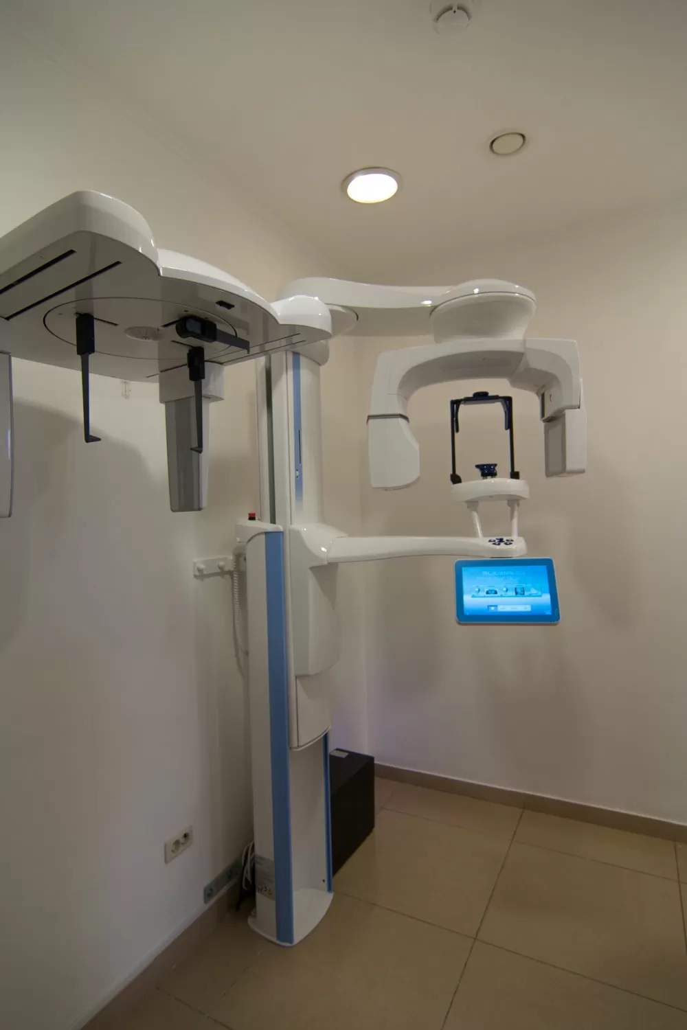 Клиника эстетической стоматологии