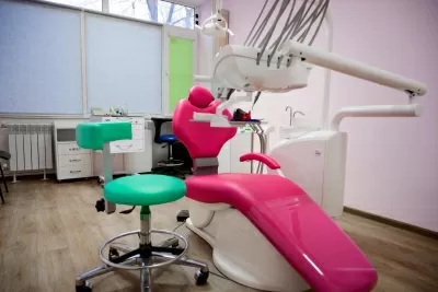 Стоматологическая клиника Зубр