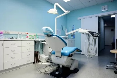 Стоматологическая клиника Зубр