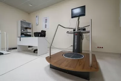 Медицинская клиника НАКФФ