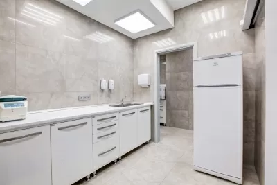 Центр современной стоматологии на метро Бауманская