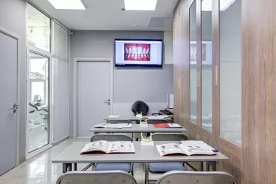 Центр современной стоматологии на метро Бауманская