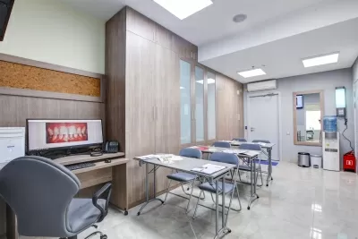 Центр современной стоматологии на метро Бауманская