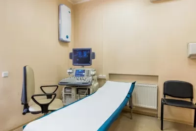 Клиника СМТ (Поликлинический комплекс)