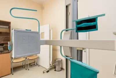 Клиника СМТ (Поликлинический комплекс)