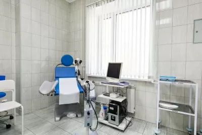 Клиника СМТ (Поликлинический комплекс)