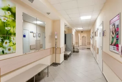 Клиника СМТ (Поликлинический комплекс)