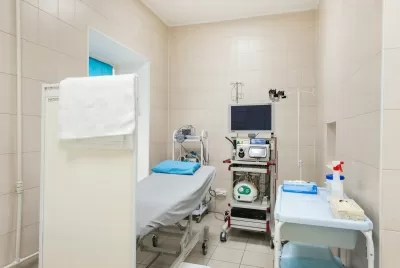 Клиника СМТ (Поликлинический комплекс)