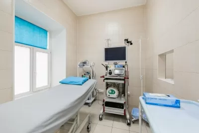 Клиника СМТ (Поликлинический комплекс)