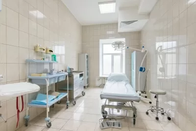 Клиника СМТ (Поликлинический комплекс)