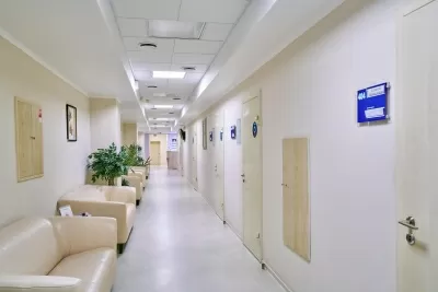 Клиника СМТ (Поликлинический комплекс)